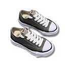 NEW FH Low-Top Sneaker