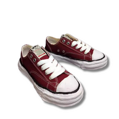 NEW FH Low-Top Sneaker
